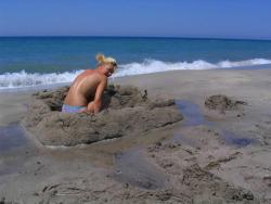 German girl and her turkish holiday ( nudist pics  17/45