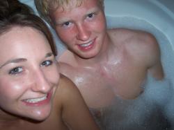 Jessica and boyfriend in the bathtub  3/33