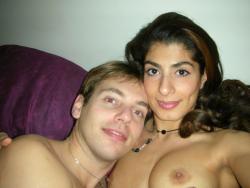 French amateur couple posing and having naughty 2/31