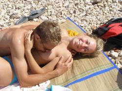 Hot blonde beach topless and having anal sex  10/20