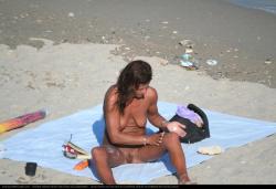 Voyeur - some pics from costinest nudist beach 12/36