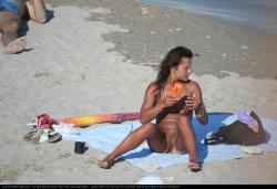 Voyeur - some pics from costinest nudist beach 18/36