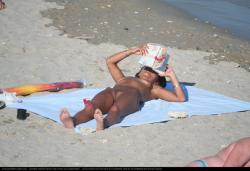 Voyeur - some pics from costinest nudist beach 20/36