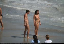 Voyeur - some pics from costinest nudist beach 36/36