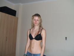 Slovak blond amateur and her private pics 15/15