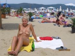 Blond polish girl on beach holiday 4/10