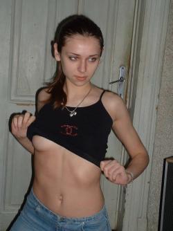 Very nice russian girlfriens possing for bf 25/40