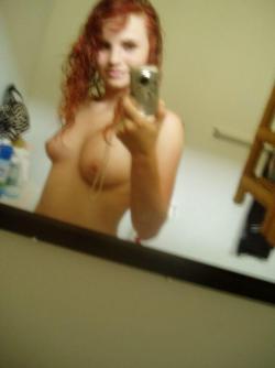 A sweet redhead amateur teen  34/67