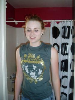 A sweet redhead amateur teen  53/67