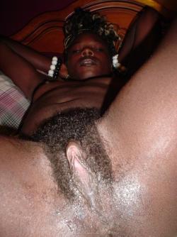 A nice black amateur girl  38/71