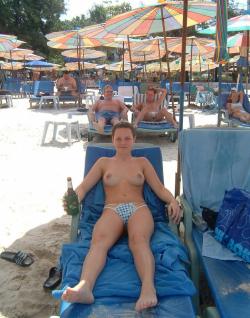 Amateur girlfriend anna on holiday 20/53