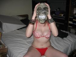 Amateur girlfriend in mask 14/15