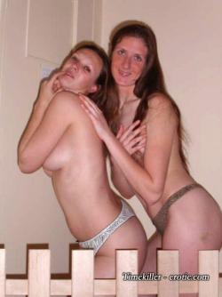 Young girls at party- drunk teenagers 25 47/48