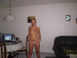 Hot blonde naked teen girlfriend 57/58
