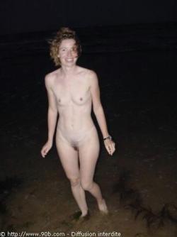 Naked teen girlfriend marie-ange at beach 16/118