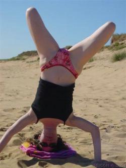 Naked teen girlfriend marie-ange at beach 23/118