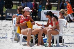 Beach volleyball ass shots  43/64