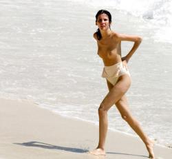 Celebrity - stanimira koleva topless 1/9