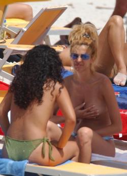 Celebrity - adriana volpe topless in sardenia  8/19