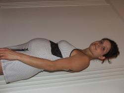 Young amateur pregnant girl 14/32