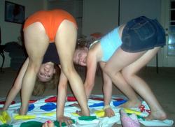 Amateurs girl play sexy twister 15/48