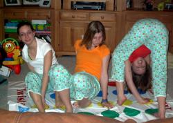 Amateurs girl play sexy twister 23/48