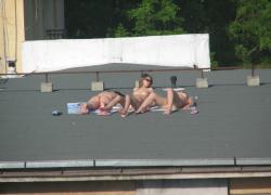 Spycam - nude girls on the roof 6/26