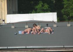 Spycam - nude girls on the roof 10/26