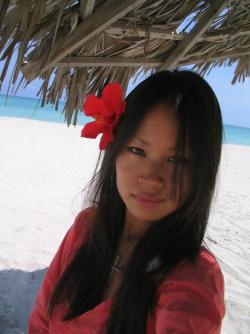 Asian girl on holiday - topless pics 42/43