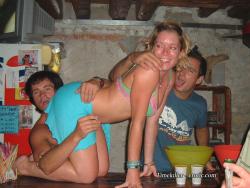 Girls at party- drunk teenagers - amateurs pics 28 13/49