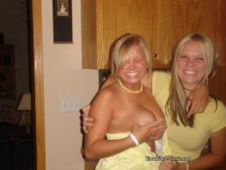 Girls at party- drunk teenagers - amateurs pics 28 28/49