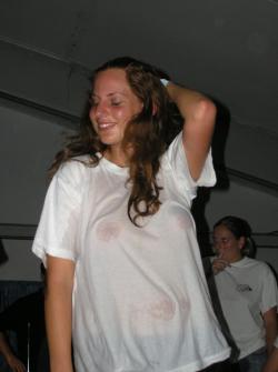 College girls and students wet tee shirt party 34/36