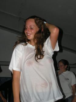 College girls and students wet tee shirt party 34/36