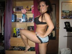 Maite - big boobed girl shows us her amazing hot body 40/55