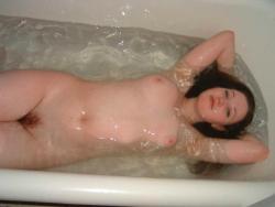Young amateurs girl in bath no.02  29/50