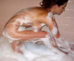 Young amateurs girl in bath no.02  38/50