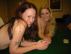 2 babes playing strip poker party 4/10
