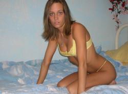 Girl posing in bedroom  5/36