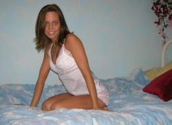 Girl posing in bedroom  13/36