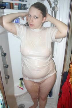 Bernadette shower blow job wet t shirt 40/77