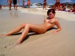 Nude beach - mix 26 (200 pics)