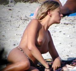 Nude beach - mix 17  32/200