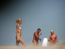Nude beach - mix 18  176/200