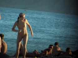 Nude beach - mix 12 32/200