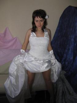 Russian brides pose  92/114