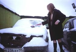 Russian amateur girl serie 282 - on snow 15/80