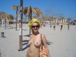 Russian amateur girl serie 264 - beach 9/12
