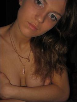 Russian amateur girl serie 223 9/33