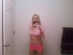 Nice blonde amateur teen posing  39/59