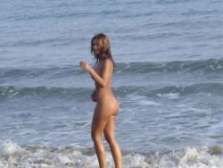 Nudist beach fun  47/49